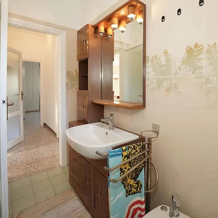 Erica By Interhome Casa vacanze Porto Valtravaglia