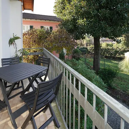 Ferienhaus Erica By Interhome Porto Valtravaglia