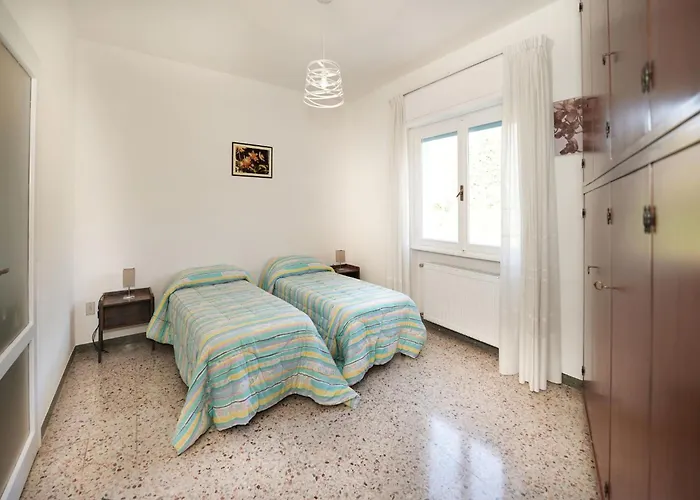 Dom wakacyjny Erica By Interhome Porto Valtravaglia